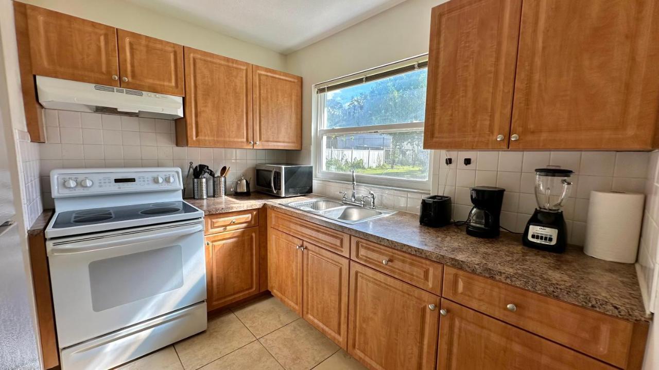 Cozy Rooms Near Busch Gardens Тампа Екстер'єр фото